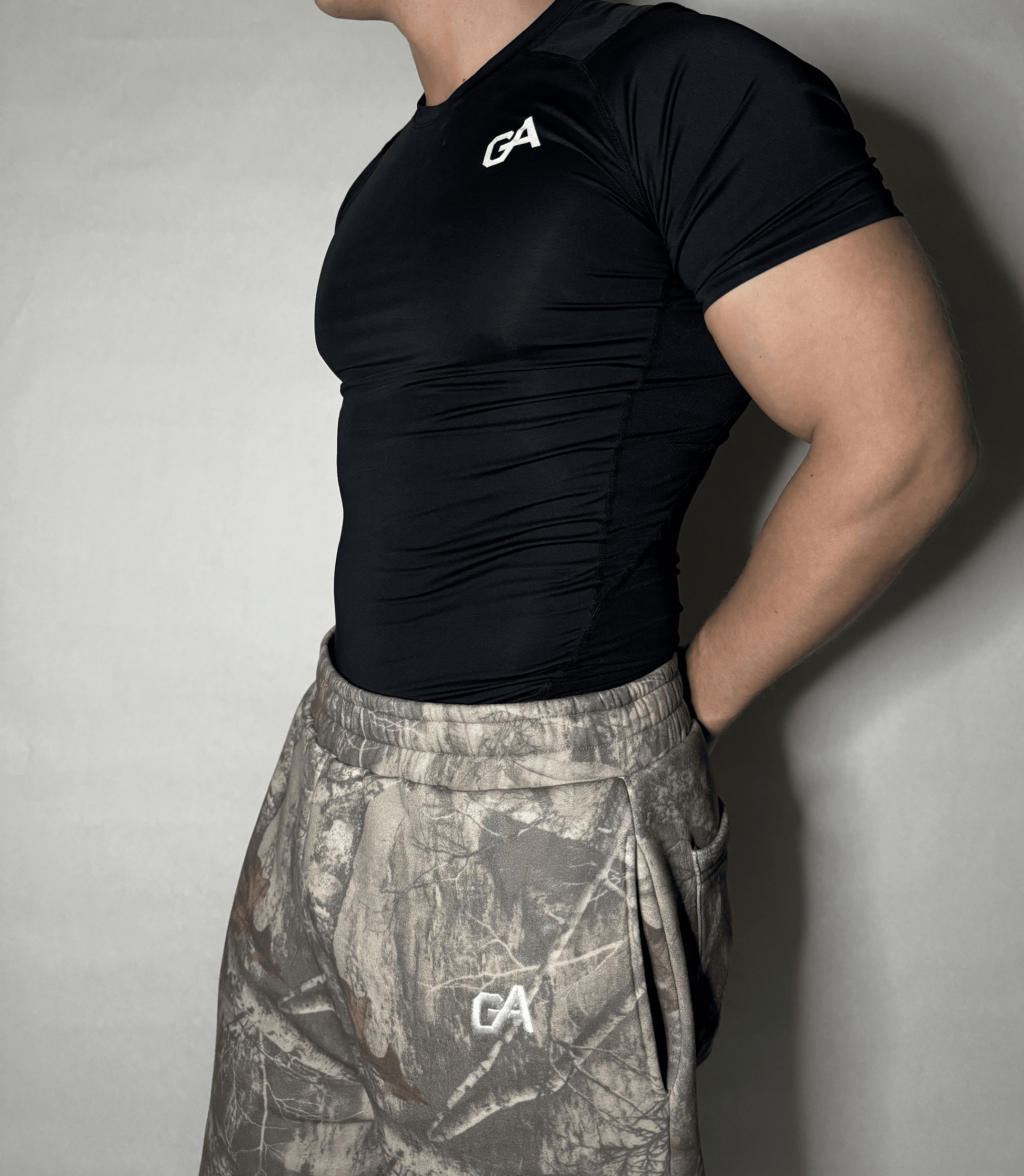 Gotta Performance lyhythihainen kompressiopaita musta